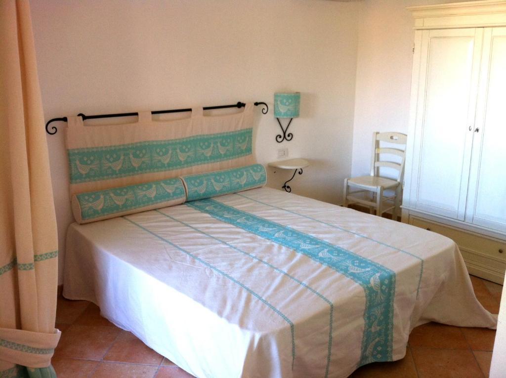 Sardinia Beach Apartments Алиенту Стая снимка