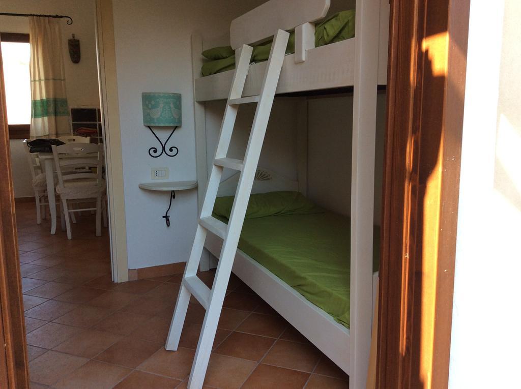 Sardinia Beach Apartments Алиенту Екстериор снимка