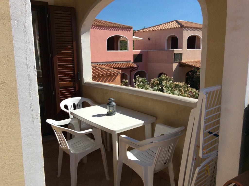 Sardinia Beach Apartments Алиенту Екстериор снимка