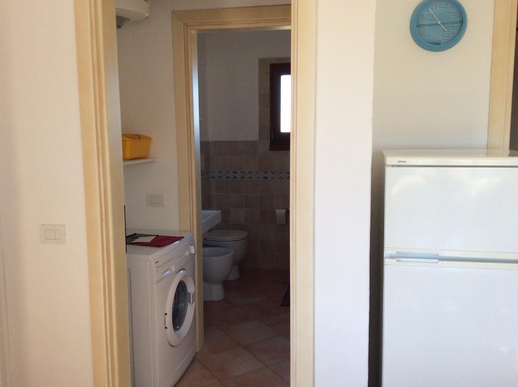 Sardinia Beach Apartments Алиенту Екстериор снимка