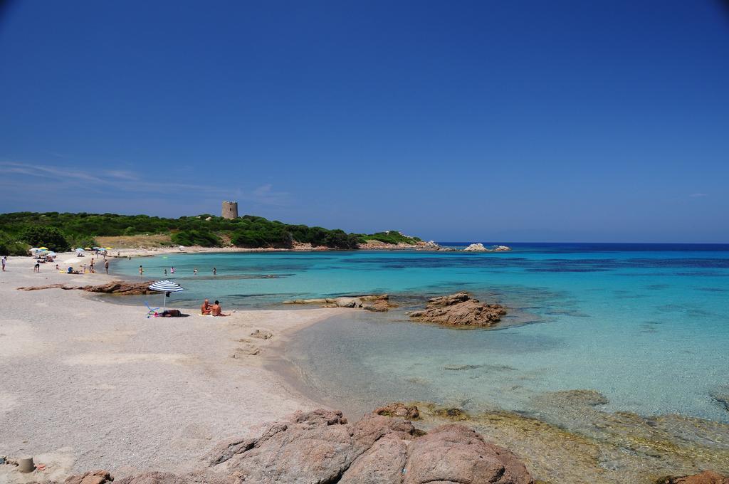 Sardinia Beach Apartments Алиенту Екстериор снимка